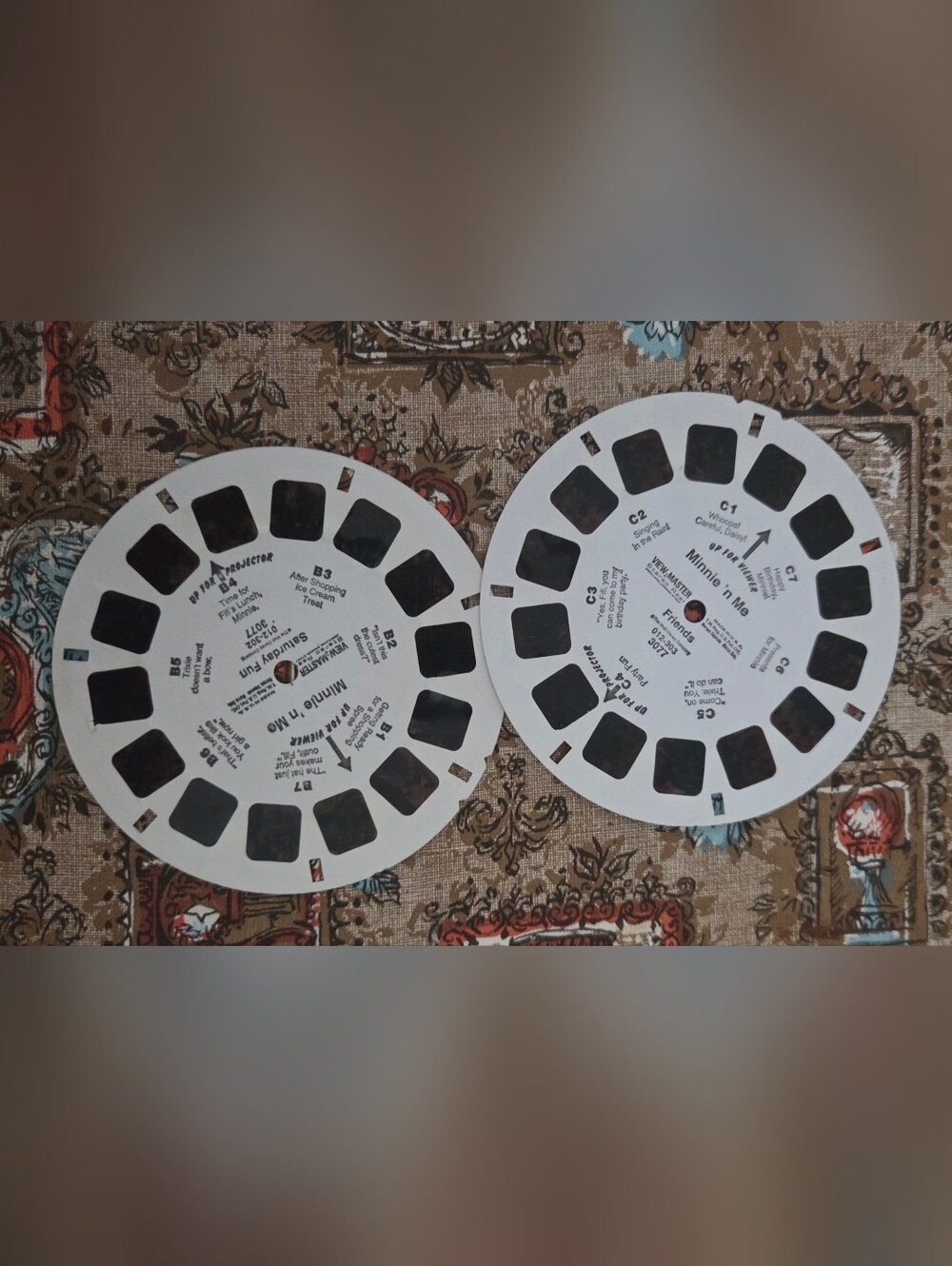 vintage View-Master reels from the Disney series "Minnie 'n Me"